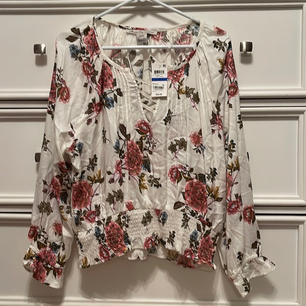 NWT! Women’s top